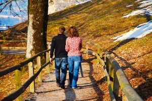 couple-walking-1245848.jpg